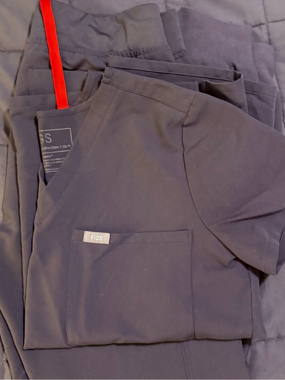 Figs Charcoal Scrub Set with Red Tie XSP EUC
